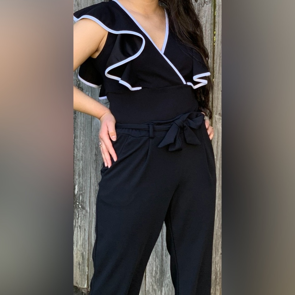 Touch Me Black White Ruffle Trim Wrap Bodysuit Size M